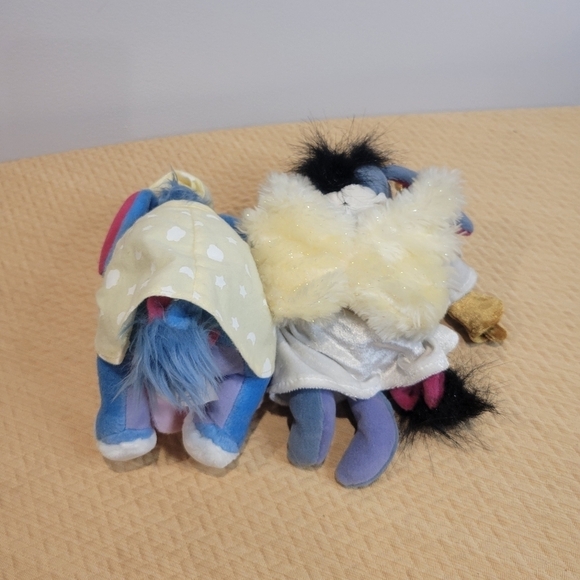 Disney store bean bag eeyore plushies - Picture 4 of 7